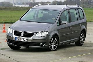 VW Touran Trendline-volkswagen-touran-2.jpg