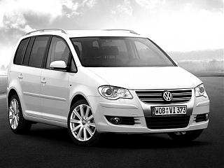 VW Touran Highline-3.jpg