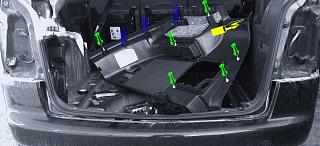 Установка парктроника на VW Touran-7.jpg