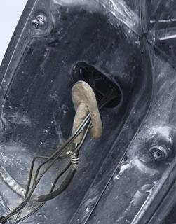 Установка парктроника на VW Touran-10.jpg