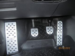 Установка накладок «АВТ» на педали АТ – 2012м.г.-img_0341.jpg