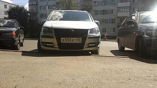 У кого какая решетка радиатора-2012-08-02-063.jpg