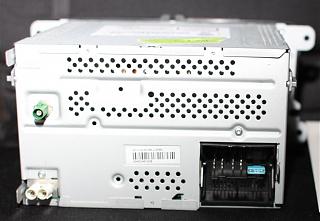 Установка камеры заднего вида-rcd510-backa.jpg