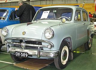 Кто на чём ездил до Турана-800px-moskvit-e_lahti.jpg