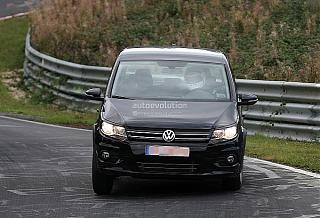 "Расширители колесных арок" Грязеотбойники.-spyshots-new-volkswagen-touran