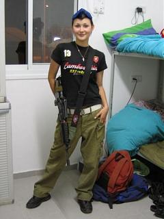 Политика-1334775658.jpg