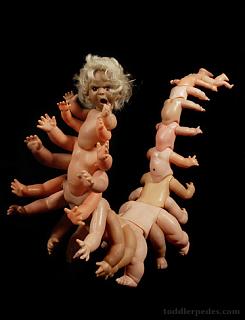 СтихоФото - улыбайся и всё получится!!!-distressed_child_toddlerpede_by_jonbeinart.jpg