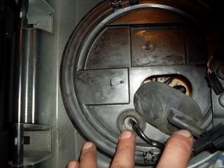 Снимаем топливный насос и моем бак не снимая. Фотоотчёт.-sdc13154.jpg