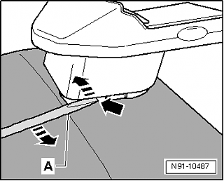 Снятие держателя телефона-n91-10487.png