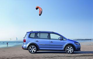 FAQ по дискам на Touran-volkswagen_cross_touran_2011_stylesauto_08.jpg