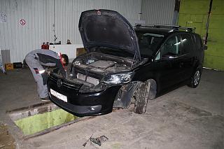 Фотоотчет. Переделка догревателя webasto в предпусковик с применением ALTOX-vw-touran-2012-altox-05.jpg