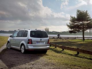 TOURAN R LINE 2009 77KW BLS, DSG7-image.jpg