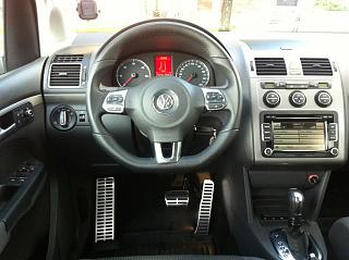 TOURAN R LINE 2009 77KW BLS, DSG7-image.jpg