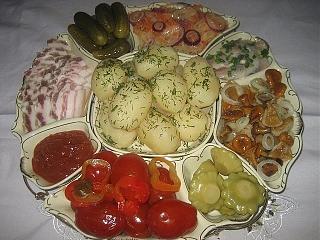 Кто как тЯпницу отмечает?-zakuska.jpg