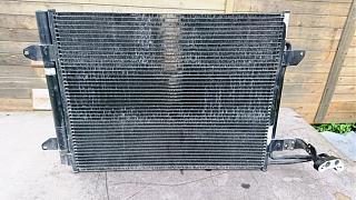 Продаю оставшиеся из комплекта ноускат б/у запчасти-radiator-kondeya.jpg