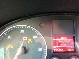 Освещение номерного знака-servis.jpg