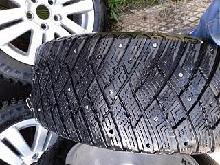 Продам комплект зимних колес 16 в сборе-7c1416ee-99a1-4285-893d-eba62705fc95.jpg